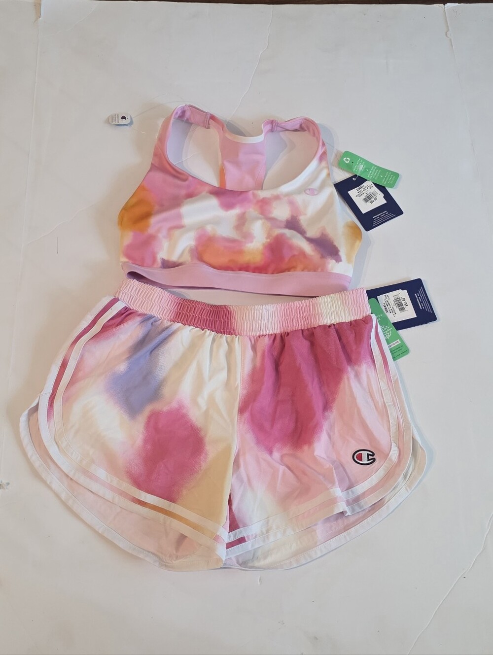 Champion Women’s 2 Piece Athletic Set Pink Tie Dye Sports Bra Shorts XS NWT